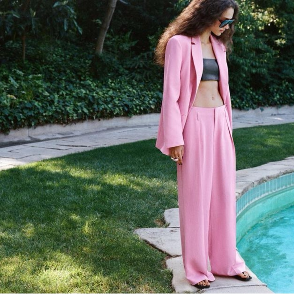 Zara set straight cut blazer and pleated pants - Picture 9 of 9